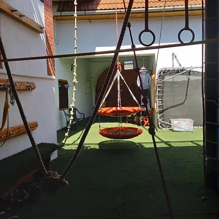 Gasthuis Triniti Vendeghaz