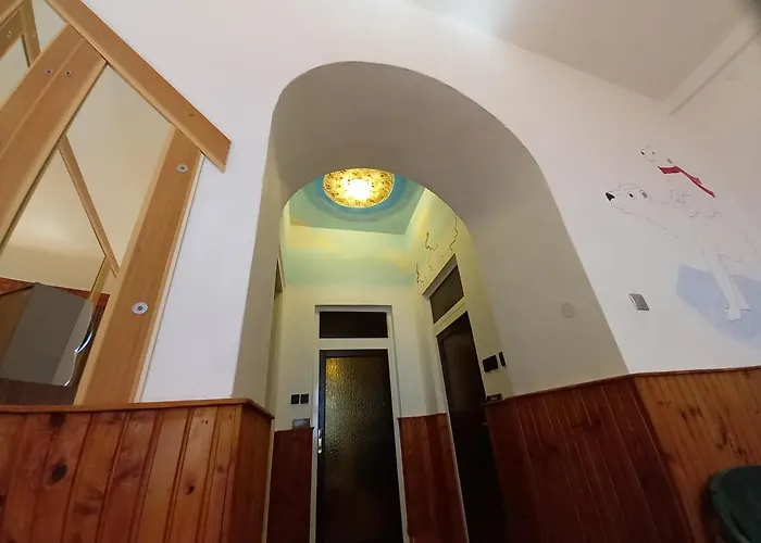 Triniti Vendeghaz Eger